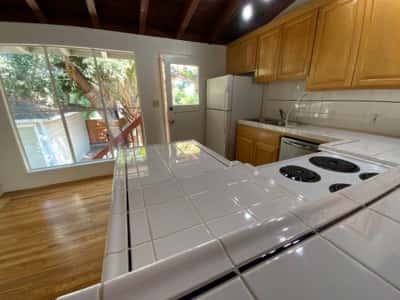 Palo Alto - College Terrace 3BA / 2BA 1035sf 8