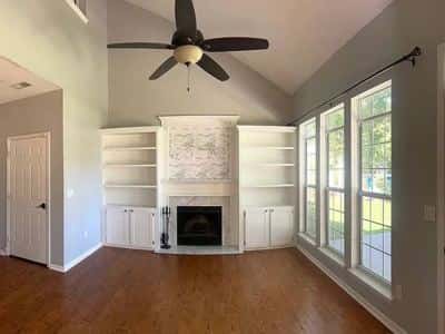 This beautiful home located in Belle Hall neighborhood has 3 bedrooms 8