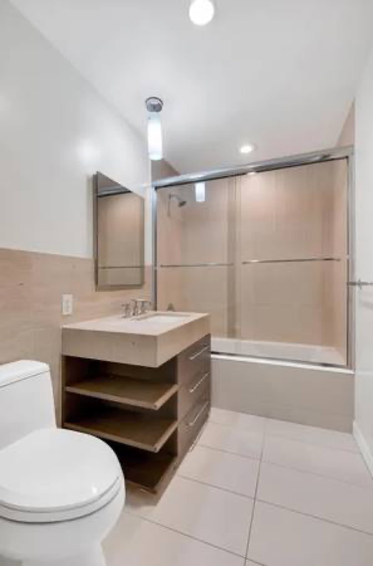 ##3-bedroom, 2.5-bath single family home@@ 3