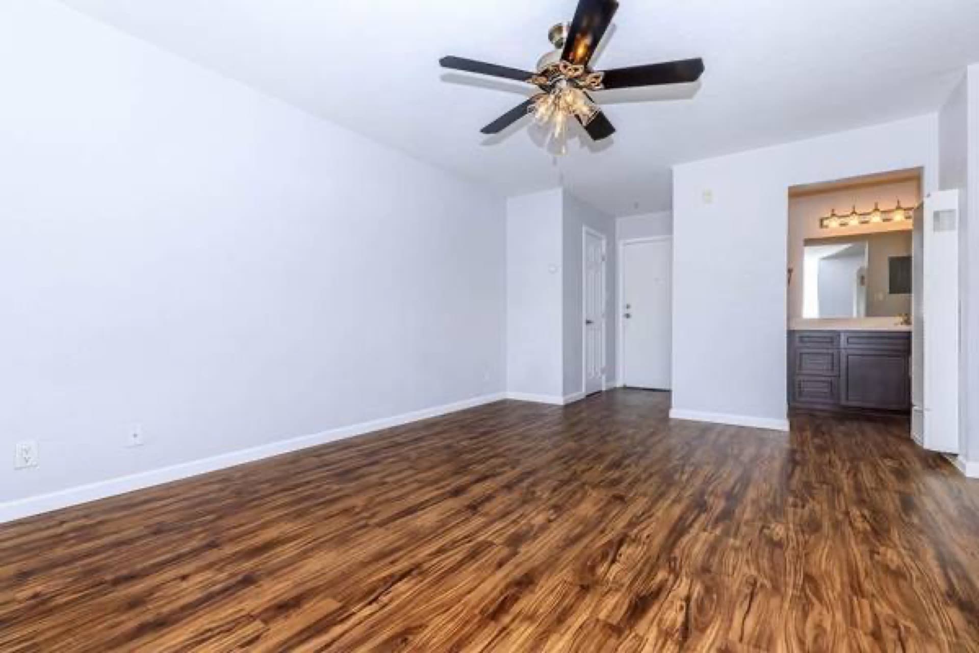 Covered Parking, Ceiling Fans, 1 BD 3